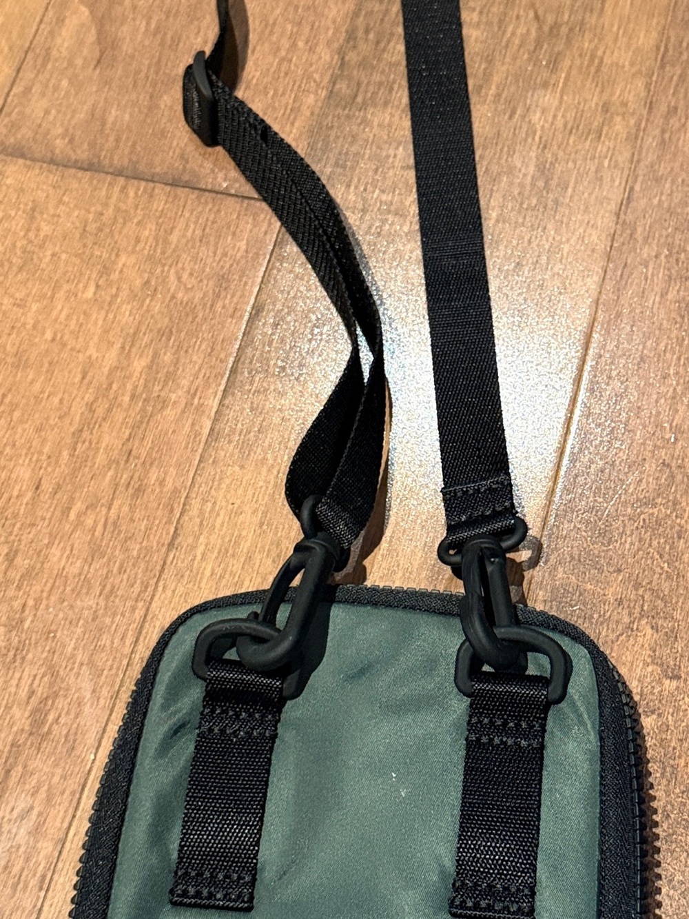 Unisex Lululemon Compact Crossbody Bag in Dark Green